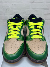 Load image into Gallery viewer, Nike SB Dunk Low Jedi (2004) - 9M