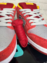 Load image into Gallery viewer, Nike SB Dunk Low Rukus Crawfish (2014) - 10.5M
