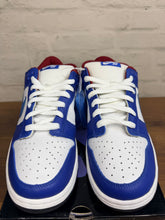 Load image into Gallery viewer, Nike SB Dunk Low Neptune (2006) - 10M
