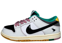 Load image into Gallery viewer, Nike SB Dunk Low CSEF (Preowned)
