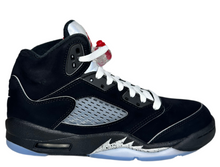 Load image into Gallery viewer, Jordan 5 Retro OG Black Metallic Reimagined (GS) (Preowned)
