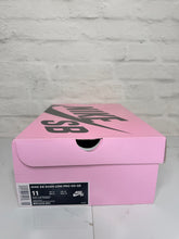 Load image into Gallery viewer, Nike SB Dunk Low Diamond Supply Co. Black Diamond (Sample) (2018)

