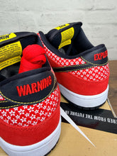 Load image into Gallery viewer, Nike SB Dunk Low Red Firecracker (2013) - 9.5M

