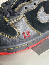 Load image into Gallery viewer, Nike Dunk High Unlucky (2004) - 10M
