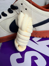 Load image into Gallery viewer, Nike SB Dunk Low Pro Hennessy (2020) - 12M
