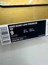 Load image into Gallery viewer, Nike SB Dunk Low Brooklyn Projects (2009) - 9M
