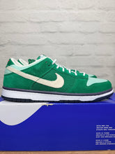 Load image into Gallery viewer, Nike SB Dunk Low Pro Wallenberg (2010) - 11M
