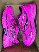 Load image into Gallery viewer, Saucony Ride Millenium Pink Black (GS)
