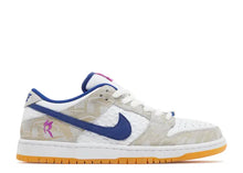 Load image into Gallery viewer, Nike SB Dunk Low Rayssa Leal (Preowned)
