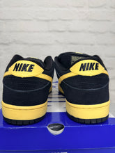 Load image into Gallery viewer, Nike SB Dunk Low Black and Tan (2020)
