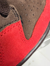 Load image into Gallery viewer, Nike SB Dunk Low Bison (2003) - 8.5M
