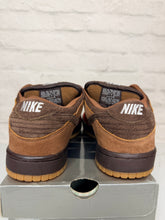 Load image into Gallery viewer, Nike SB Dunk Low Bison (2003) - 8.5M
