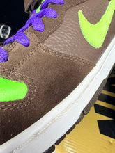 Load image into Gallery viewer, Nike SB Dunk Mid Donatello (2008) - 10.5M
