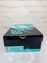 Load image into Gallery viewer, Nike SB Dunk Low Rukus Crawfish (2014) - 10M
