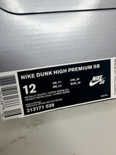 Load image into Gallery viewer, Nike SB Dunk High Silver Box (2016) - 12M
