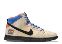 Load image into Gallery viewer, Nike SB Dunk High Acapulco Gold
