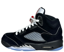 Load image into Gallery viewer, Jordan 5 Retro OG Black Metallic Reimagined (GS) (Preowned)
