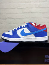 Load image into Gallery viewer, Nike SB Dunk Low Neptune (2006) - 10M
