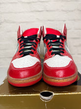 Load image into Gallery viewer, Nike SB Dunk High Shoe Goo (2008) - 10.5M
