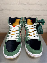 Load image into Gallery viewer, Nike SB Dunk High Dog Walker (Special Box) (2019) - 9M
