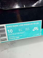 Load image into Gallery viewer, Nike SB Dunk Low Rukus Crawfish (2014) - 10M
