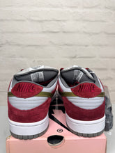 Load image into Gallery viewer, Nike SB Dunk Low Shanghai (2004) - 10M
