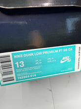 Load image into Gallery viewer, Nike SB Dunk Low Fast Times (2015)- 13M
