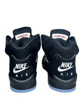 Load image into Gallery viewer, Jordan 5 Retro OG Black Metallic Reimagined (GS) (Preowned)
