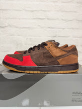 Load image into Gallery viewer, Nike SB Dunk Low Bison (2003) - 8.5M
