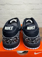 Load image into Gallery viewer, Nike Dunk Low Back to School Notebook (GS)(2007) - 5.5Y
