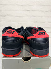 Load image into Gallery viewer, Nike SB Dunk Low Vamps (2003)
