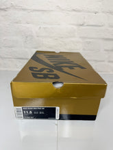 Load image into Gallery viewer, Nike SB Dunk Mid Aqua Fuel Blue (2008) - 11.5M
