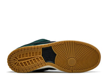 Load image into Gallery viewer, Nike SB Dunk Low Pro Deep Fir
