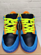 Load image into Gallery viewer, Nike SB Dunk Low Skate or Die (2008) - 9M
