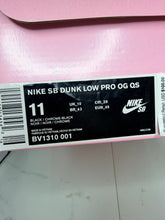 Load image into Gallery viewer, Nike SB Dunk Low Diamond Supply Co. Black Diamond (2018) - 11M
