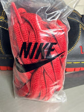 Load image into Gallery viewer, Nike Dunk High Unlucky (2004) - 10M
