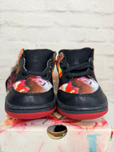 Load image into Gallery viewer, Nike SB Dunk Low Pushead 1 (2005)
