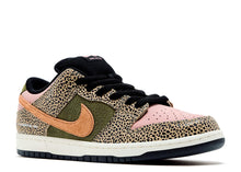 Load image into Gallery viewer, Nike SB Dunk Low Arts-Rec

