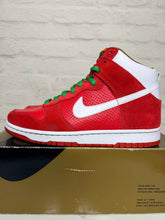 Load image into Gallery viewer, Nike SB Dunk High Big Gulp (2008)

