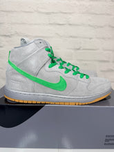 Load image into Gallery viewer, Nike SB Dunk High Silver Box (2016) - 11.5M

