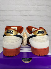 Load image into Gallery viewer, Nike SB Dunk Low Pro Hennessy (2020) - 12M

