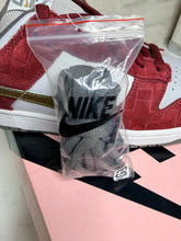 Load image into Gallery viewer, Nike SB Dunk Low Shanghai (2004) - 10M

