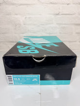 Load image into Gallery viewer, Nike SB Dunk Low Rukus Crawfish (2014) - 10.5M
