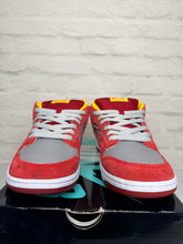 Load image into Gallery viewer, Nike SB Dunk Low Rukus Crawfish (2014) - 10.5M
