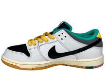 Load image into Gallery viewer, Nike SB Dunk Low CSEF (Preowned)
