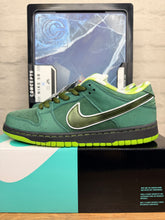 Load image into Gallery viewer, Nike SB Dunk Low Concepts Green Lobster Special Box (2019) - 9M
