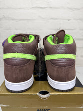 Load image into Gallery viewer, Nike SB Dunk Mid Donatello (2008) - 10.5M

