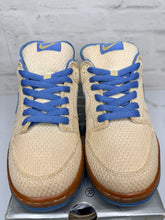 Load image into Gallery viewer, Nike SB Dunk Low Cascade Blue (2004) - 9M
