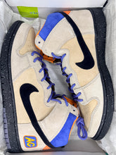 Load image into Gallery viewer, Nike SB Dunk High Acapulco Gold

