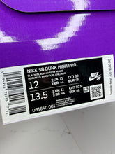 Load image into Gallery viewer, Nike SB Dunk High Pro Reverse Goldenrod
